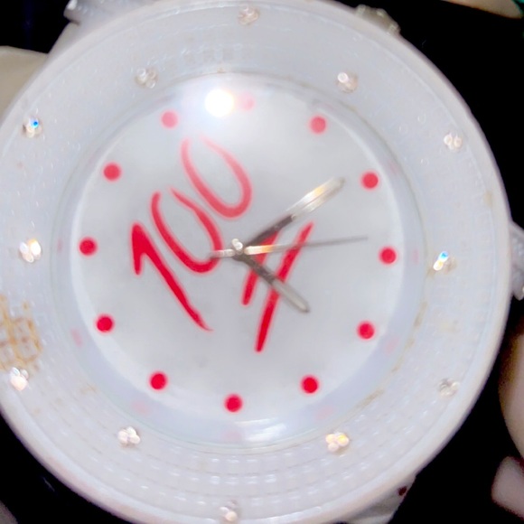 💯 Rhyme-stone Watch - Picture 1 of 2